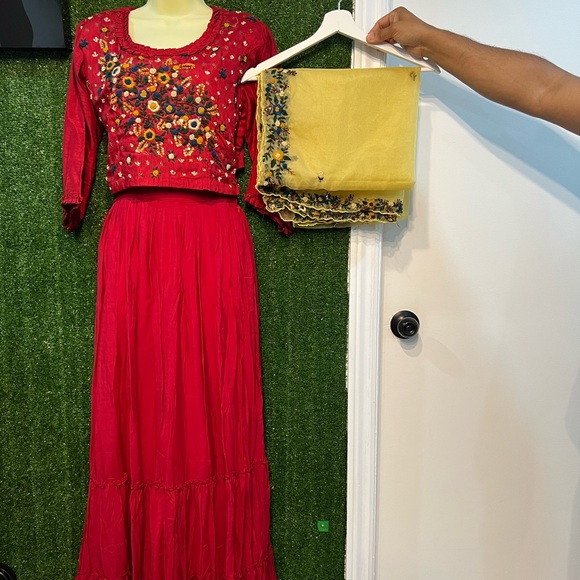 Handwork Lehenga choli.. - Picture 1 of 4